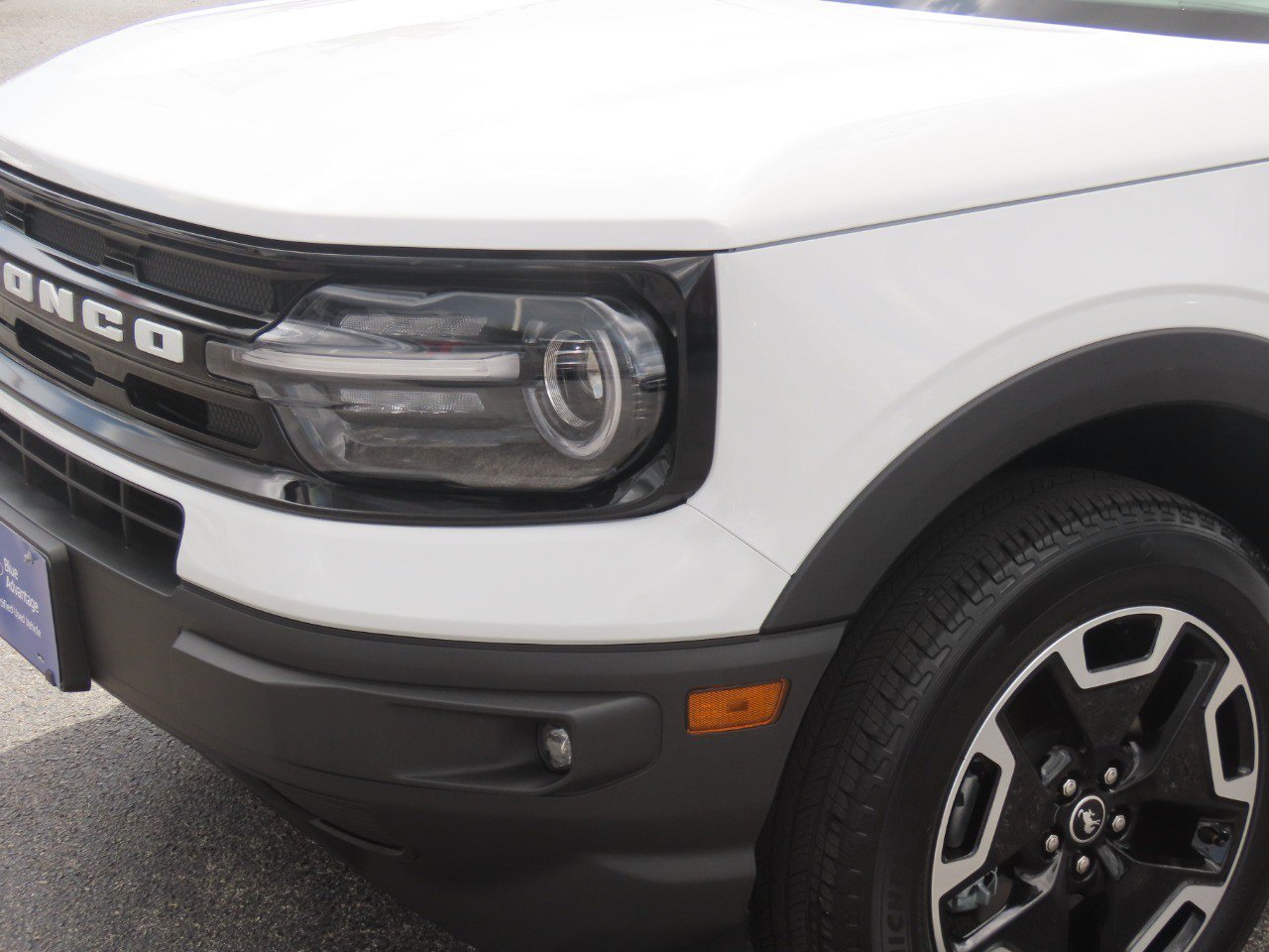 Certified 2024 Ford Bronco Sport Outer Banks AWD/4WD image 3
