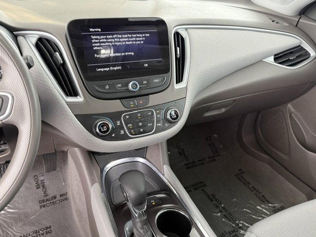 Used 2024 Chevrolet Malibu LT FWD image 11