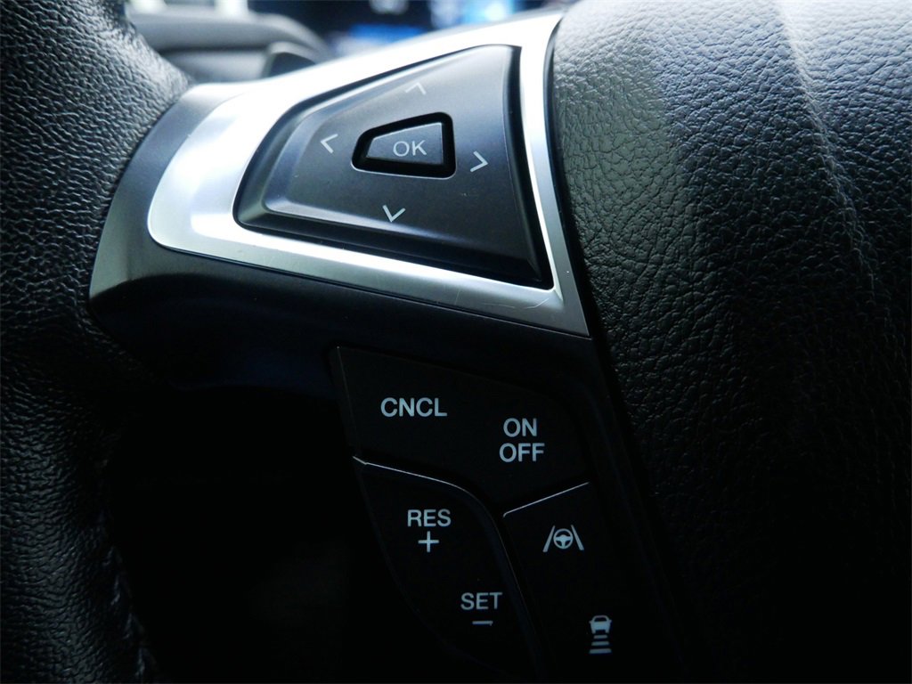 Certified 2020 Ford Edge Titanium w/ Equipment Group 301A image 17