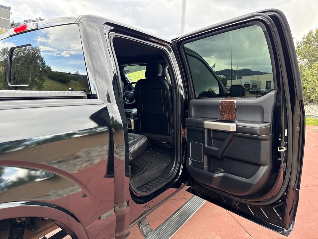 Certified 2017 Ford F150 Platinum w/ Equipment Group 701A Luxury AWD/4WD image 24