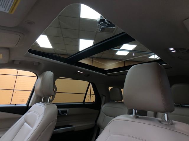 Certified 2023 Ford Explorer XLT w/ Equipment Group 202A image 20