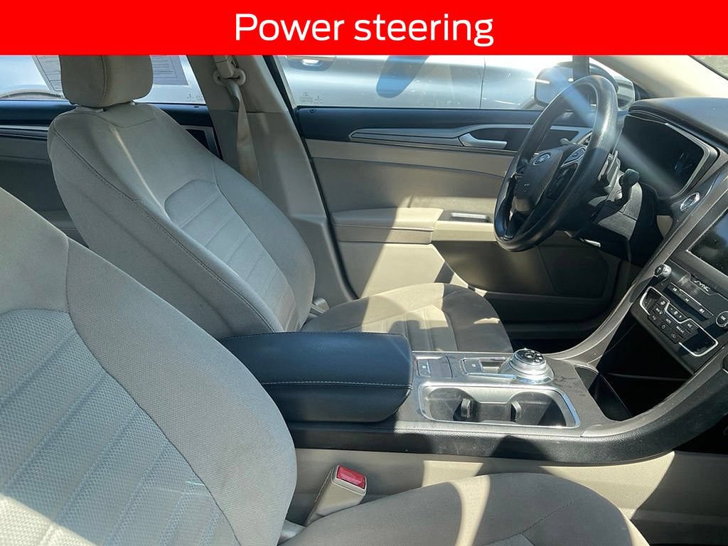 Certified 2019 Ford Fusion SE FWD image 11