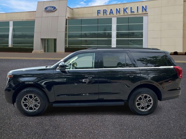 Certified 2025 Ford Expedition Active RWD image 4