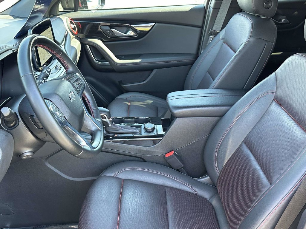Used 2023 Chevrolet Blazer RS w/ Enhanced Convenience Package AWD/4WD image 16