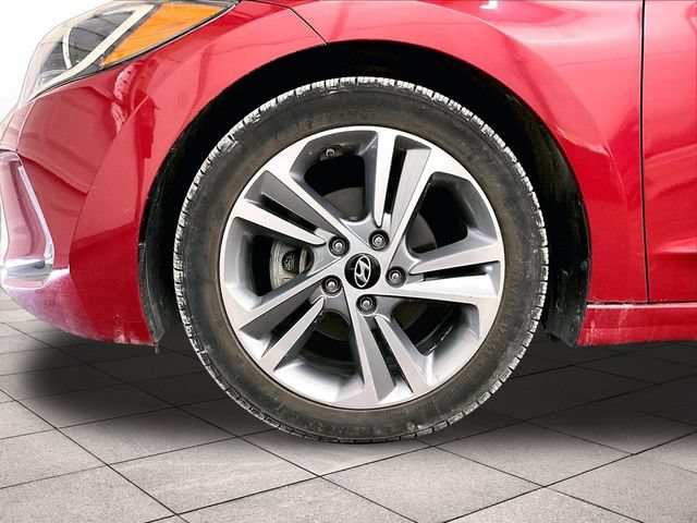 Used 2017 Hyundai Elantra Limited w/ Limited Tech Package 08 FWD image 8