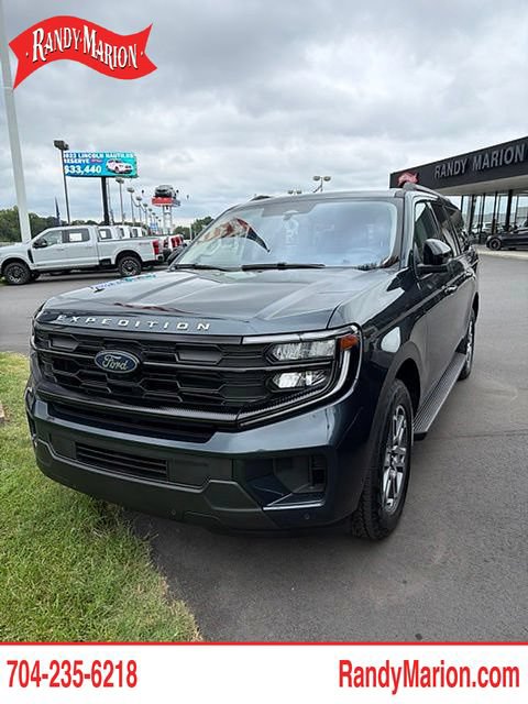 Certified 2025 Ford Expedition Max Active AWD/4WD image 1