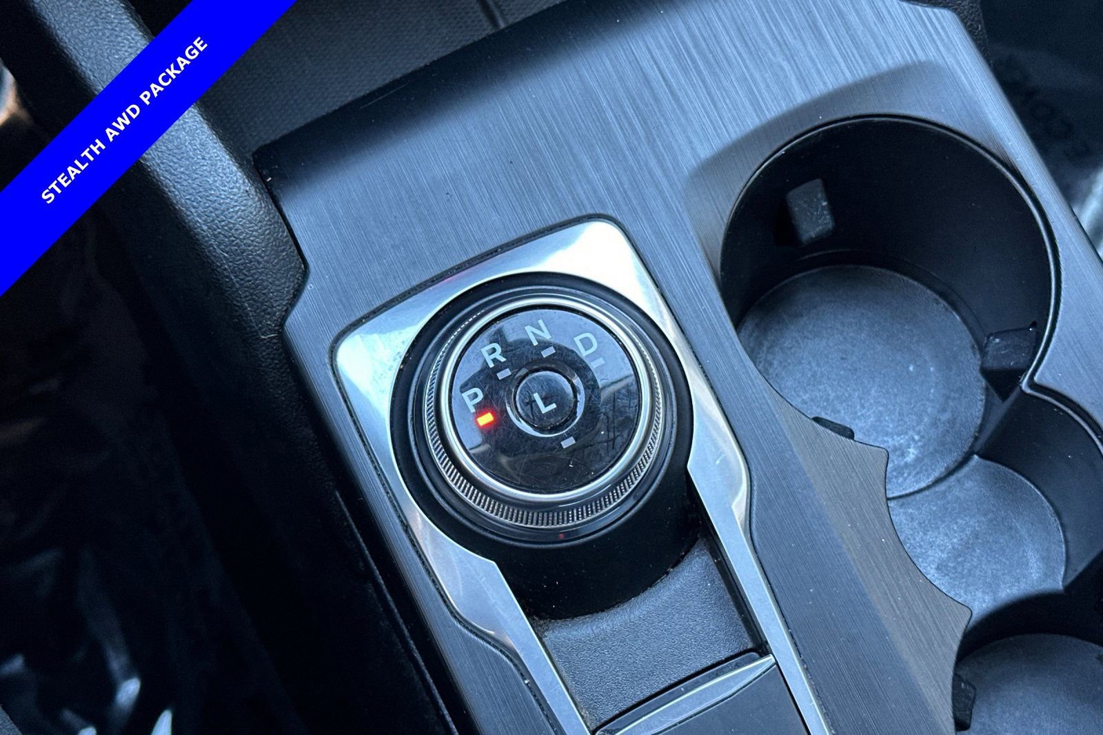 Certified 2022 Ford Escape SEL w/ SEL Stealth AWD Package image 22