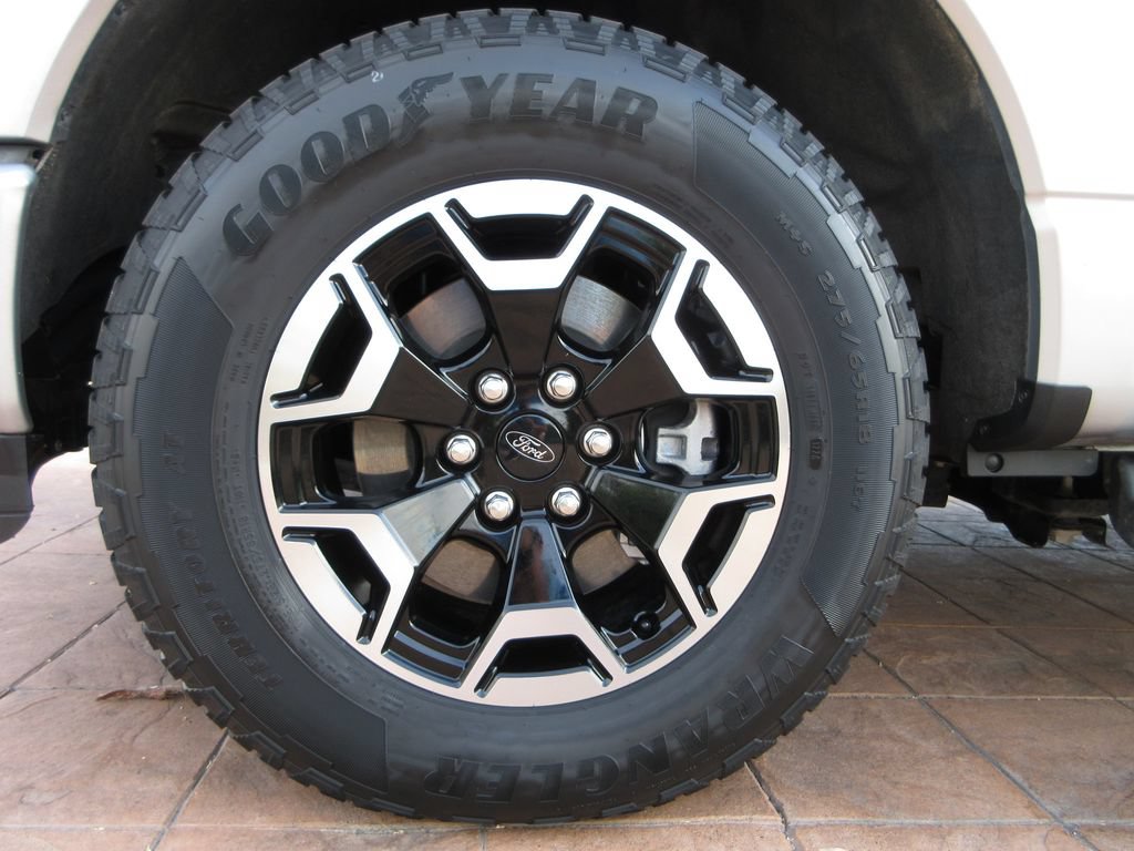 Certified 2023 Ford F150 Lightning XLT w/ Max Trailer Tow Package AWD/4WD image 8