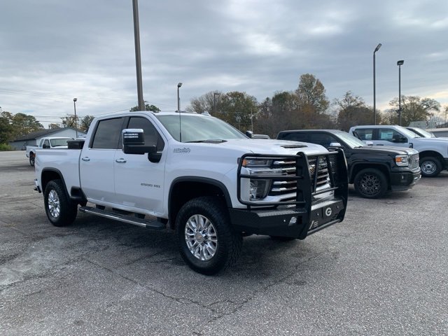 Used 2023 Chevrolet Silverado 2500 High Country w/ Z71 Off-Road Package image 5
