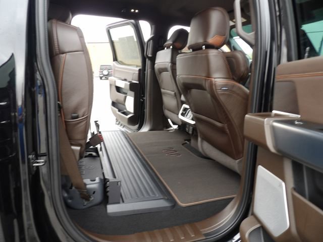 Certified 2024 Ford F250 King Ranch w/ Chrome Package image 32