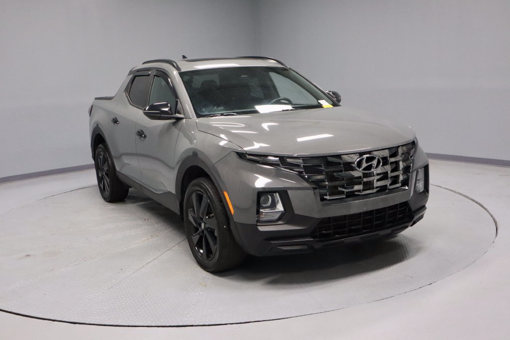 Used 2023 Hyundai Santa Cruz Night AWD/4WD image 1