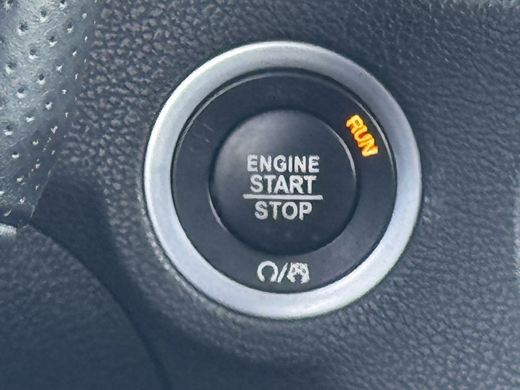 Used 2022 Dodge Charger R/T image 25