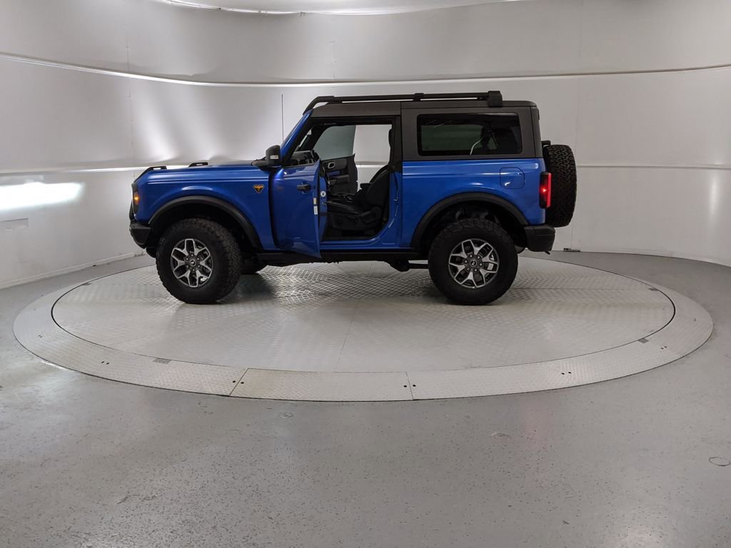 Certified 2022 Ford Bronco Badlands image 4