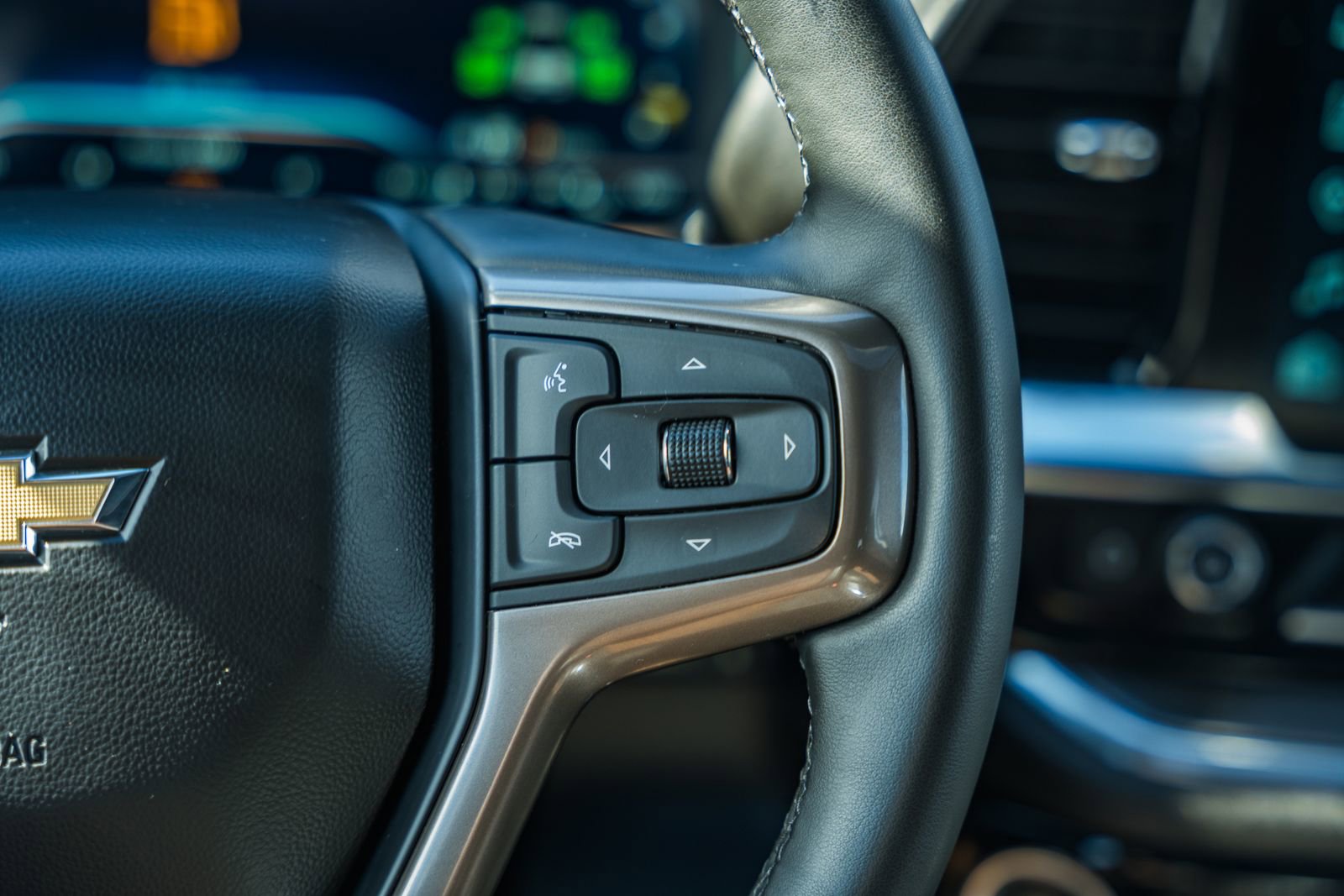 Used 2024 Chevrolet Silverado 3500 High Country w/ High Country Premium Package image 45