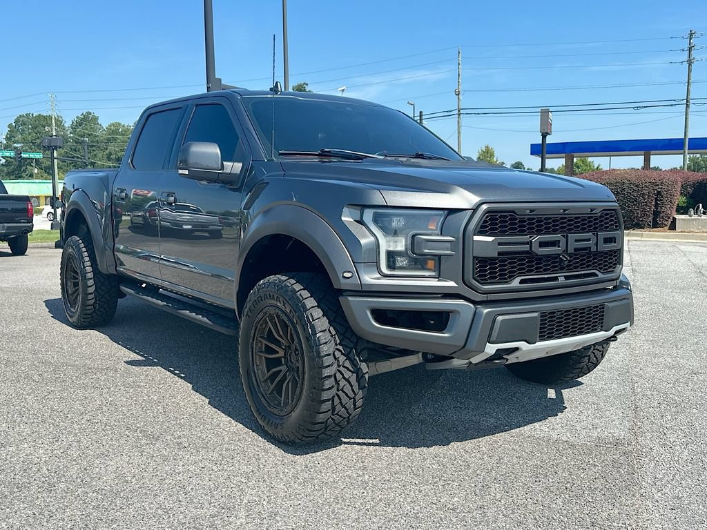 Certified 2019 Ford F150 Raptor w/ Equipment Group 802A Luxury AWD/4WD image 2