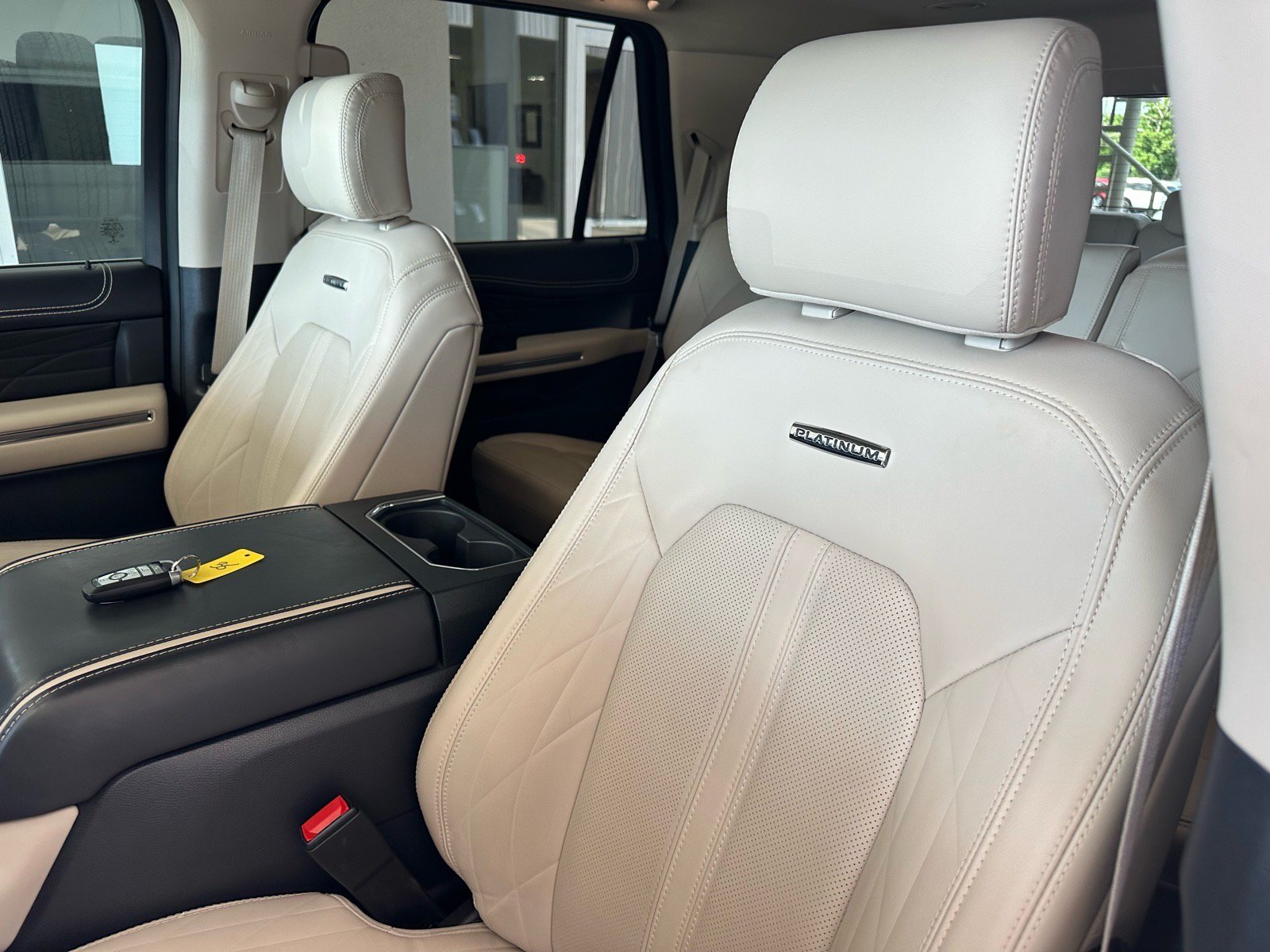 Certified 2022 Ford Expedition Platinum AWD/4WD image 22