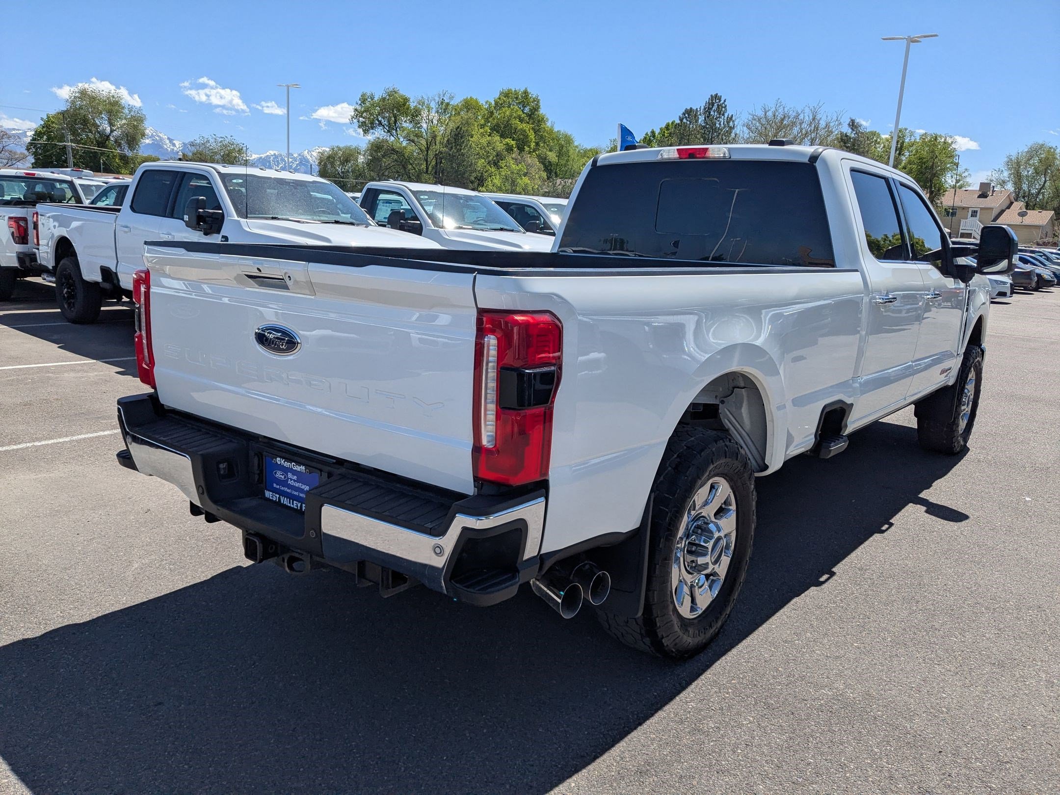 Certified 2023 Ford F350 Lariat w/ Lariat Ultimate Package AWD/4WD image 3