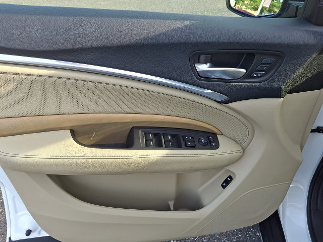 Used 2019 Acura MDX w/ Technology Package AWD/4WD image 12