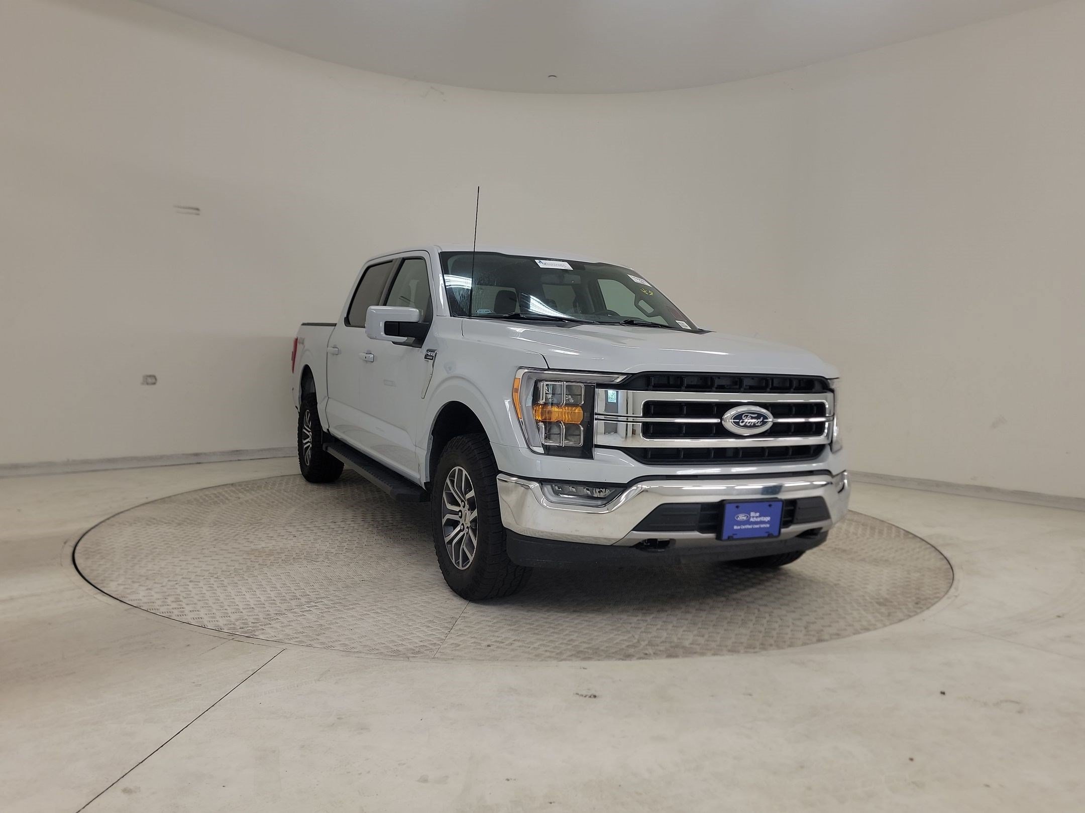 Certified 2022 Ford F150 Lariat w/ Trailer Tow Package AWD/4WD image 5
