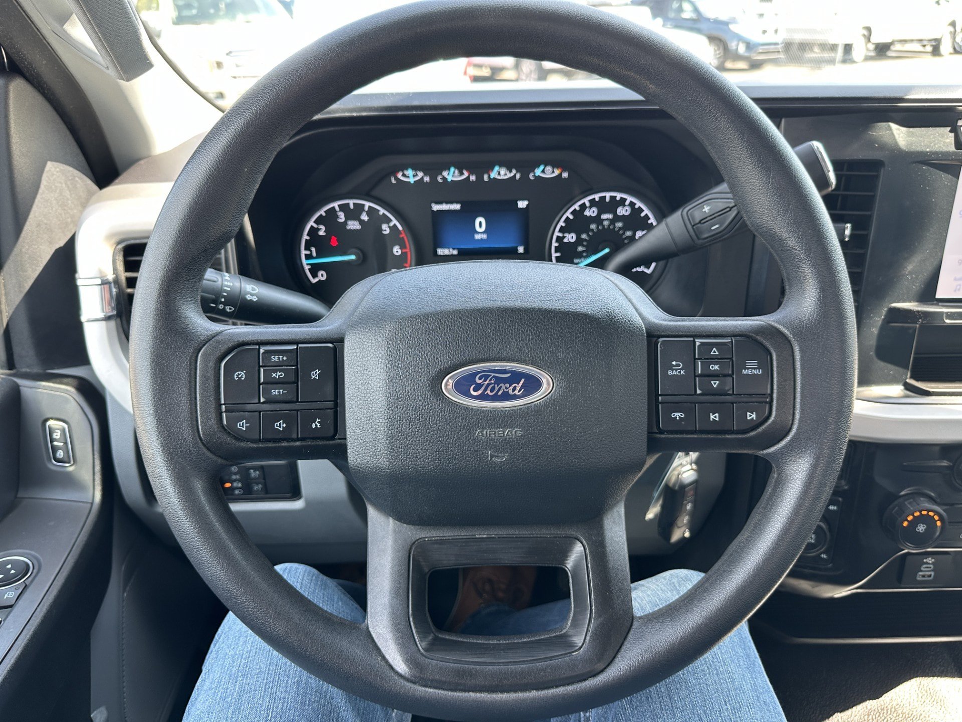 Certified 2024 Ford F350 XL w/ Snow Plow/Camper Package AWD/4WD image 13