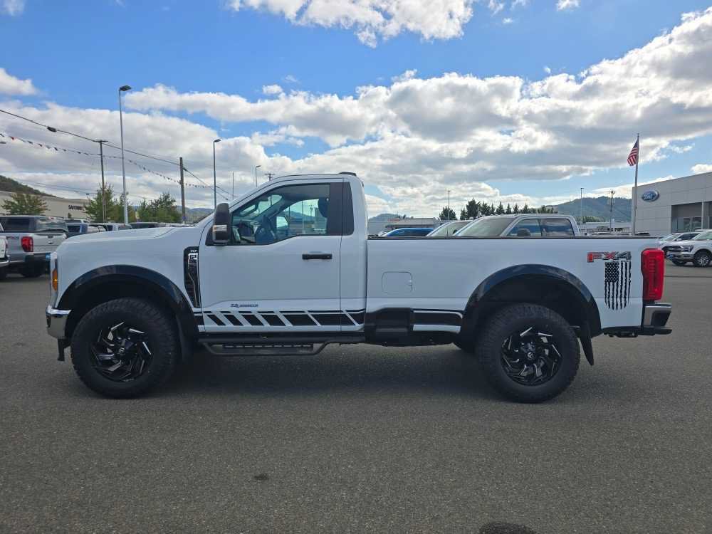 Certified 2025 Ford F350 XLT w/ FX4 Off-Road Package AWD/4WD image 2