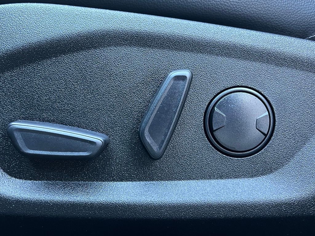 Certified 2024 Ford Edge SEL w/ Convenience Package image 19