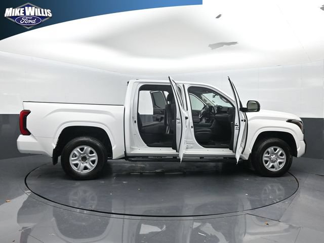 Used 2024 Toyota Tundra SR w/ SR Tow Package AWD/4WD image 27