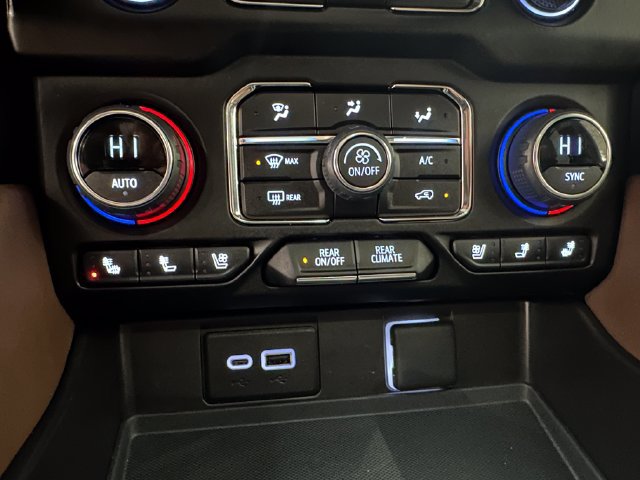 Used 2023 Chevrolet Tahoe High Country AWD/4WD image 13