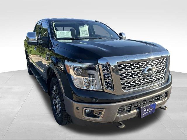 Used 2017 Nissan Titan Platinum Reserve AWD/4WD image 8