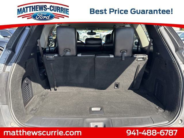 Used 2019 Nissan Pathfinder SL w/ Rock Creek Edition image 14