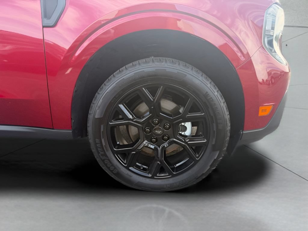 Certified 2025 Ford Maverick XLT w/ Black Appearance Package AWD/4WD image 11