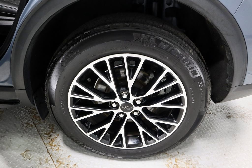 Certified 2023 Ford Escape SE FWD image 20