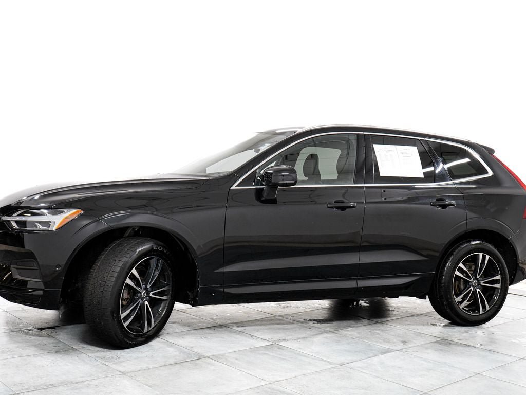 Used 2019 Volvo XC60 T5 Momentum w/ Premium Package AWD/4WD image 4