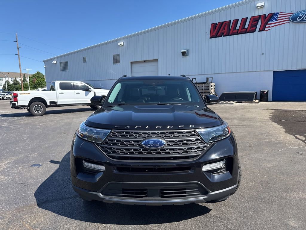 Certified 2023 Ford Explorer XLT w/ Equipment Group 202A AWD/4WD image 49