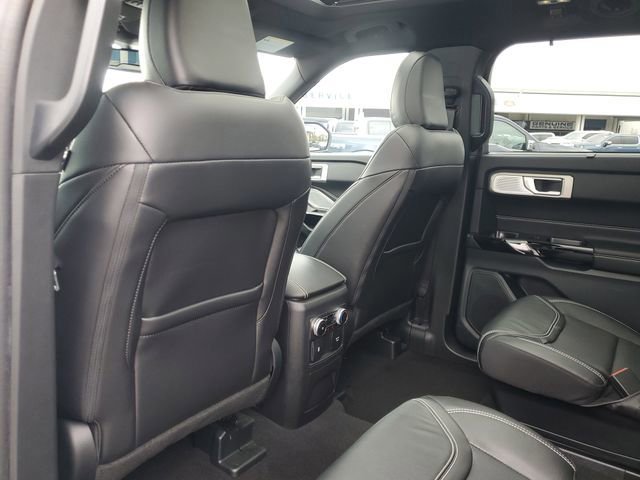 Certified 2024 Ford Explorer ST w/ Equipment Group 401A image 13