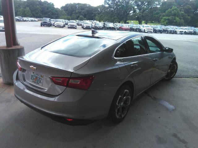 Used 2024 Chevrolet Malibu LT FWD image 3