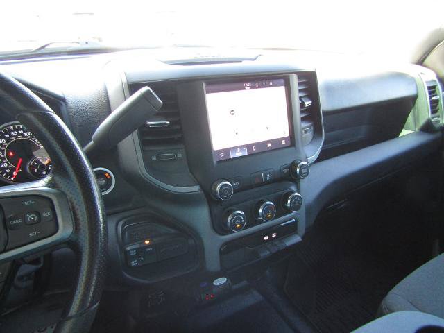 Used 2024 RAM 3500 Tradesman w/ Chrome Appearance Group AWD/4WD image 22