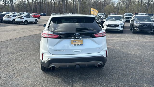 Certified 2022 Ford Edge Titanium w/ Class II Trailer Tow Package image 4