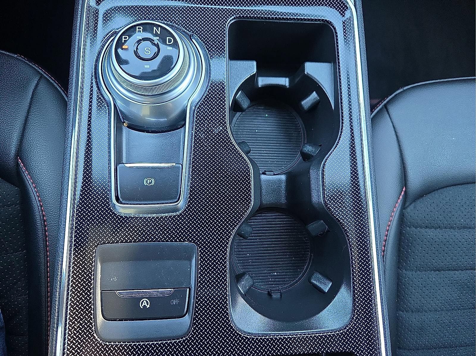 Certified 2021 Ford Edge ST-Line image 18