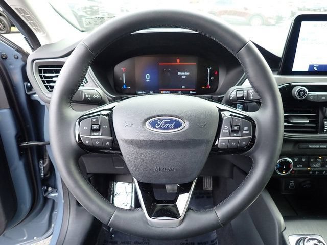 Certified 2024 Ford Escape Active AWD/4WD image 23