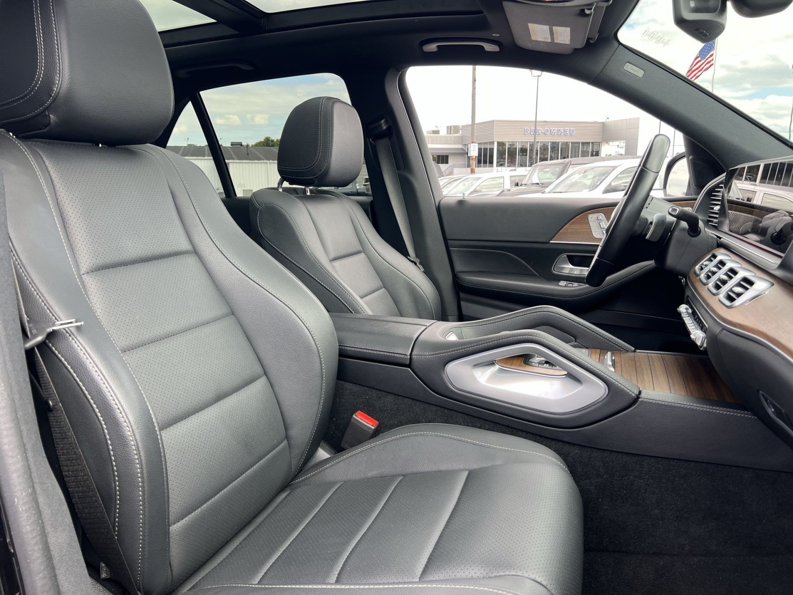Used 2025 Mercedes-Benz GLE 350 4MATIC image 26