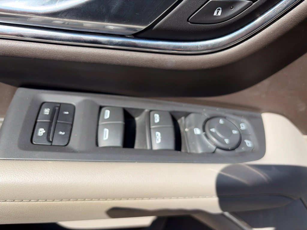 Used 2023 Chevrolet Tahoe LT AWD/4WD image 25