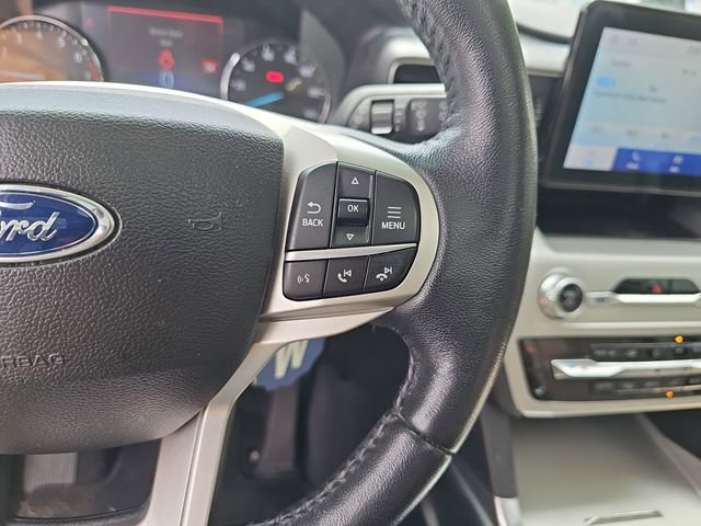 Certified 2022 Ford Explorer XLT w/ Equipment Group 202A RWD image 14