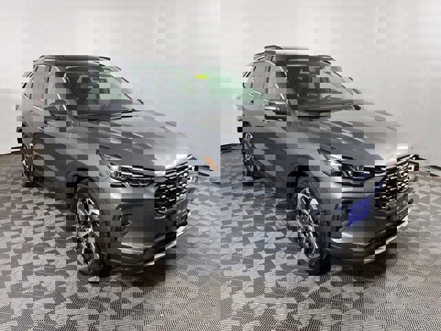 Certified 2024 Ford Escape Platinum w/ Class II Trailer Tow Package