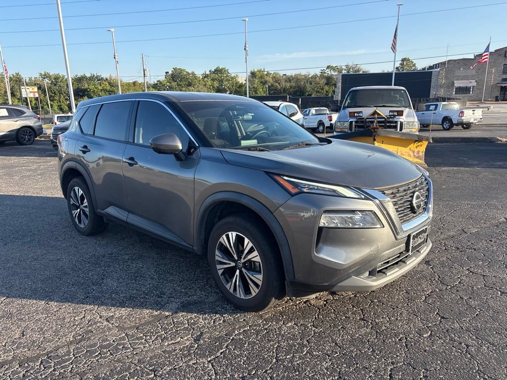 Used 2021 Nissan Rogue SV FWD image 1