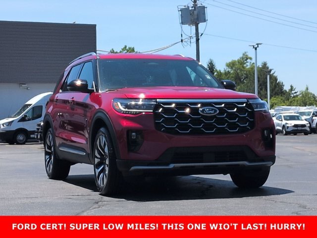 Certified 2026 Ford Explorer Platinum w/ LUX Leather Package AWD/4WD image 3