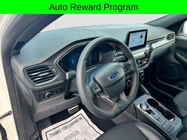 Certified 2023 Ford Escape ST-Line AWD/4WD image 13