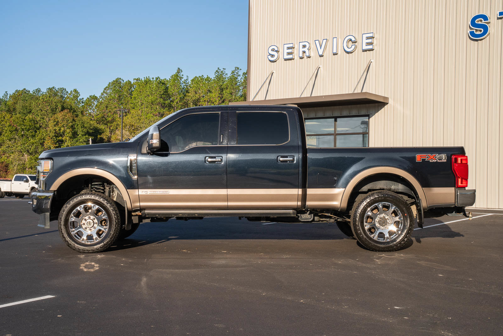 Certified 2021 Ford F250 King Ranch w/ King Ranch Ultimate Package AWD/4WD image 6