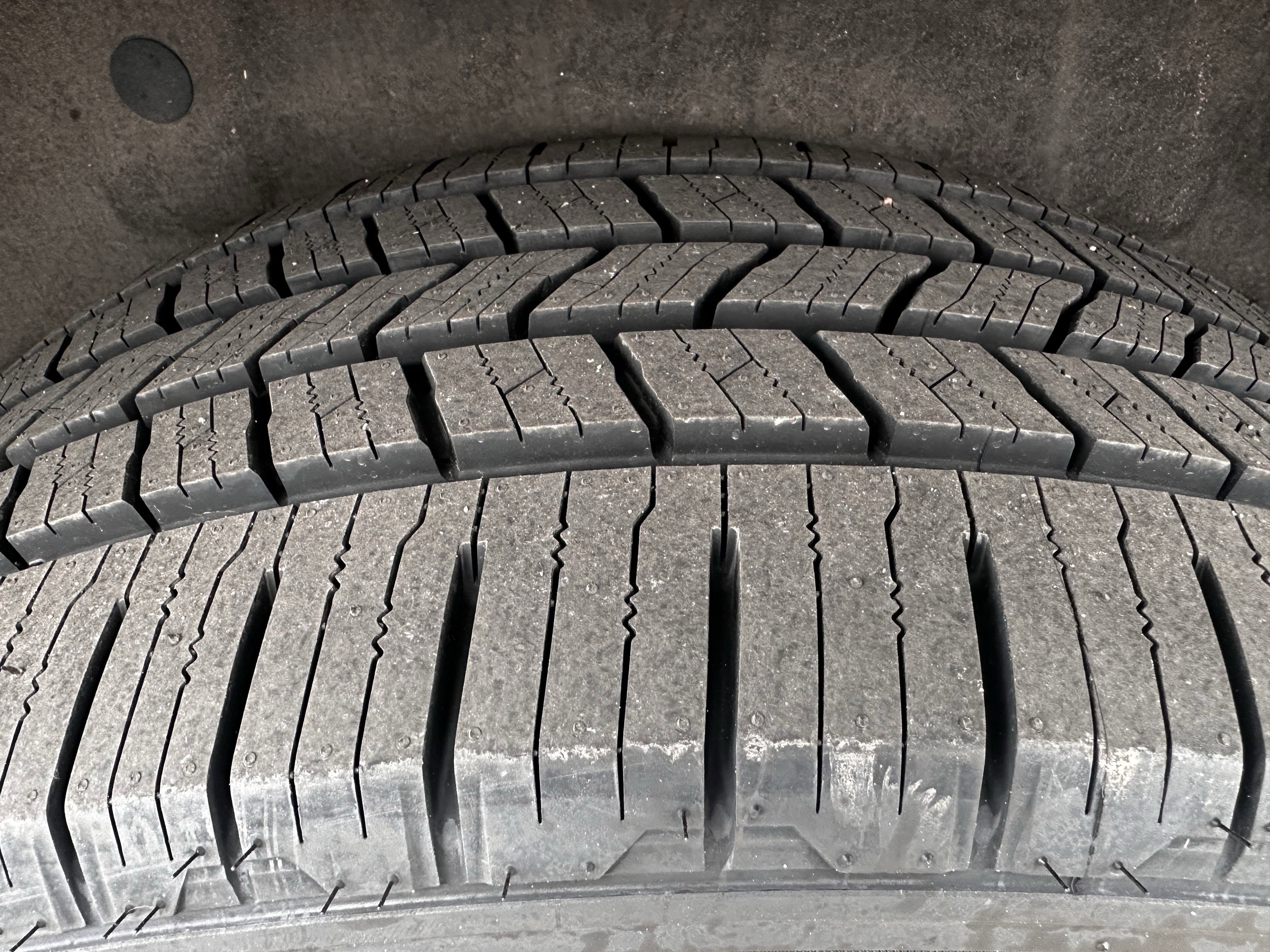 Certified 2024 Ford Expedition Max Limited image 21