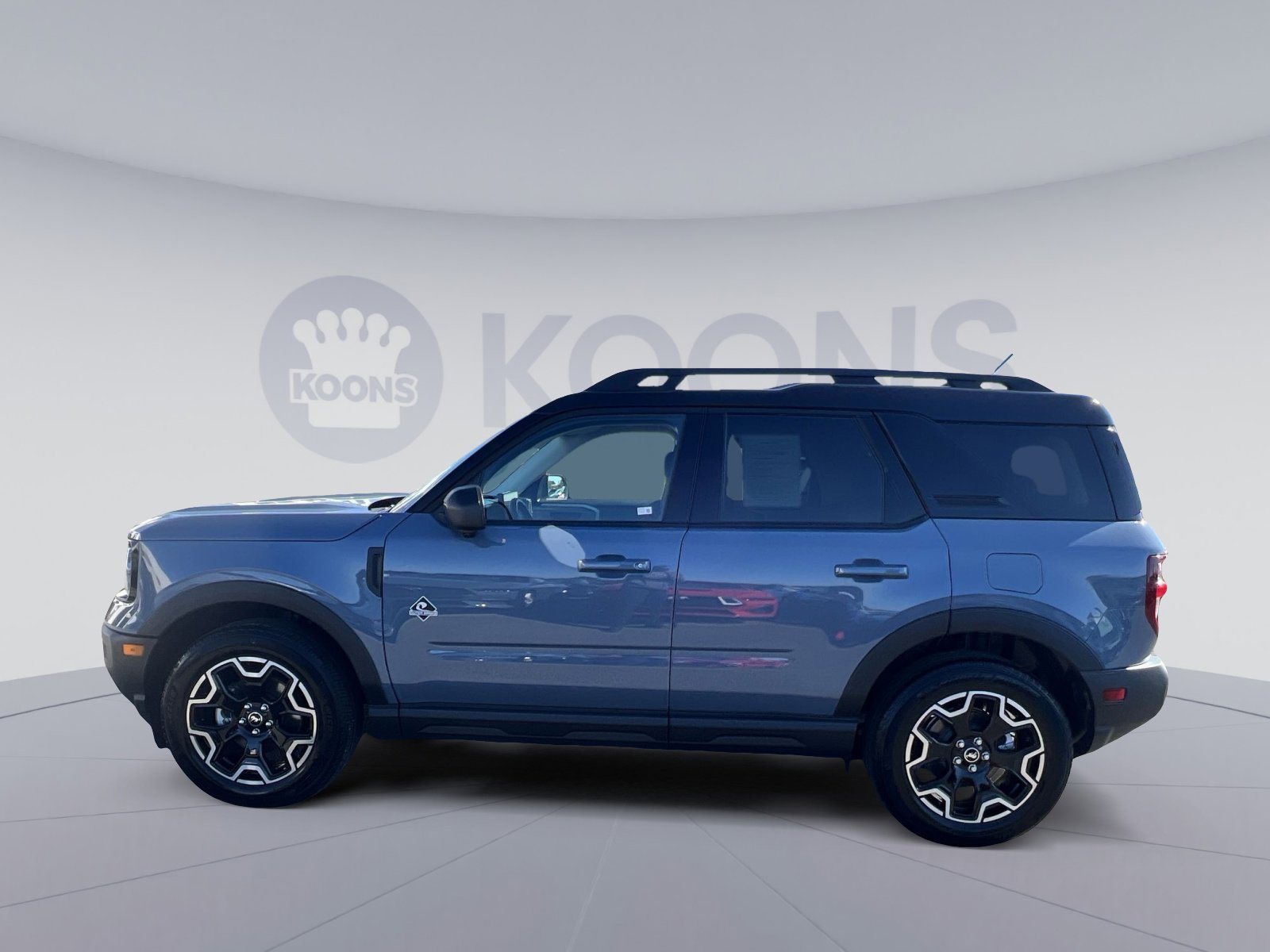 Certified 2025 Ford Bronco Sport Outer Banks w/ Outer Banks Tech Package+ AWD/4WD image 13